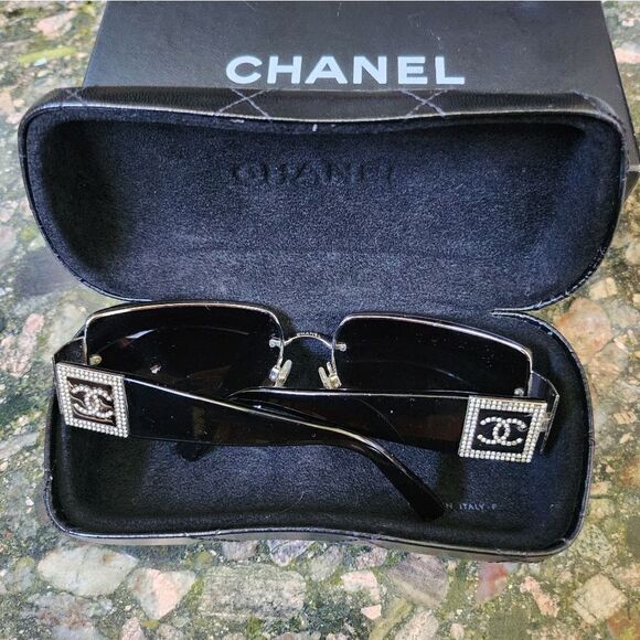 Chanel Authentic Sunglasses with Swarovski Crystal CC Logo Accent - Picture 5 of 12